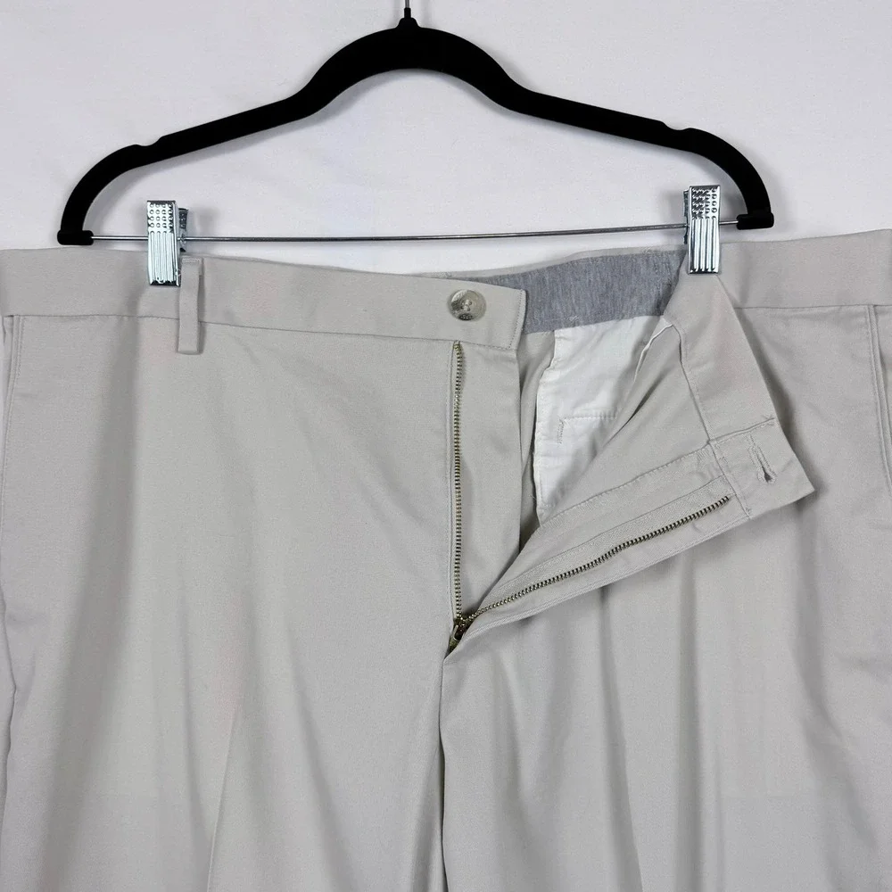 Dockers details brand